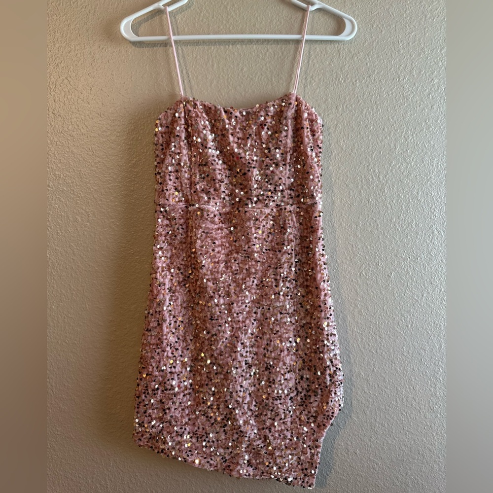 Sage & Paige pink sequin dress